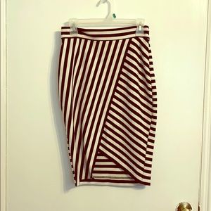 Size 6 Black and White striped A-line skirt